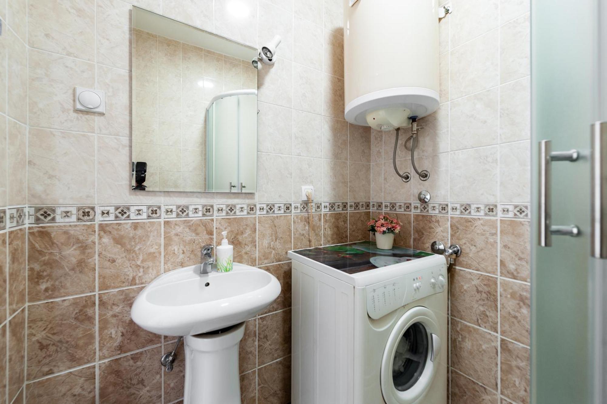 Momo'S Studio Apartment Subotica Luaran gambar