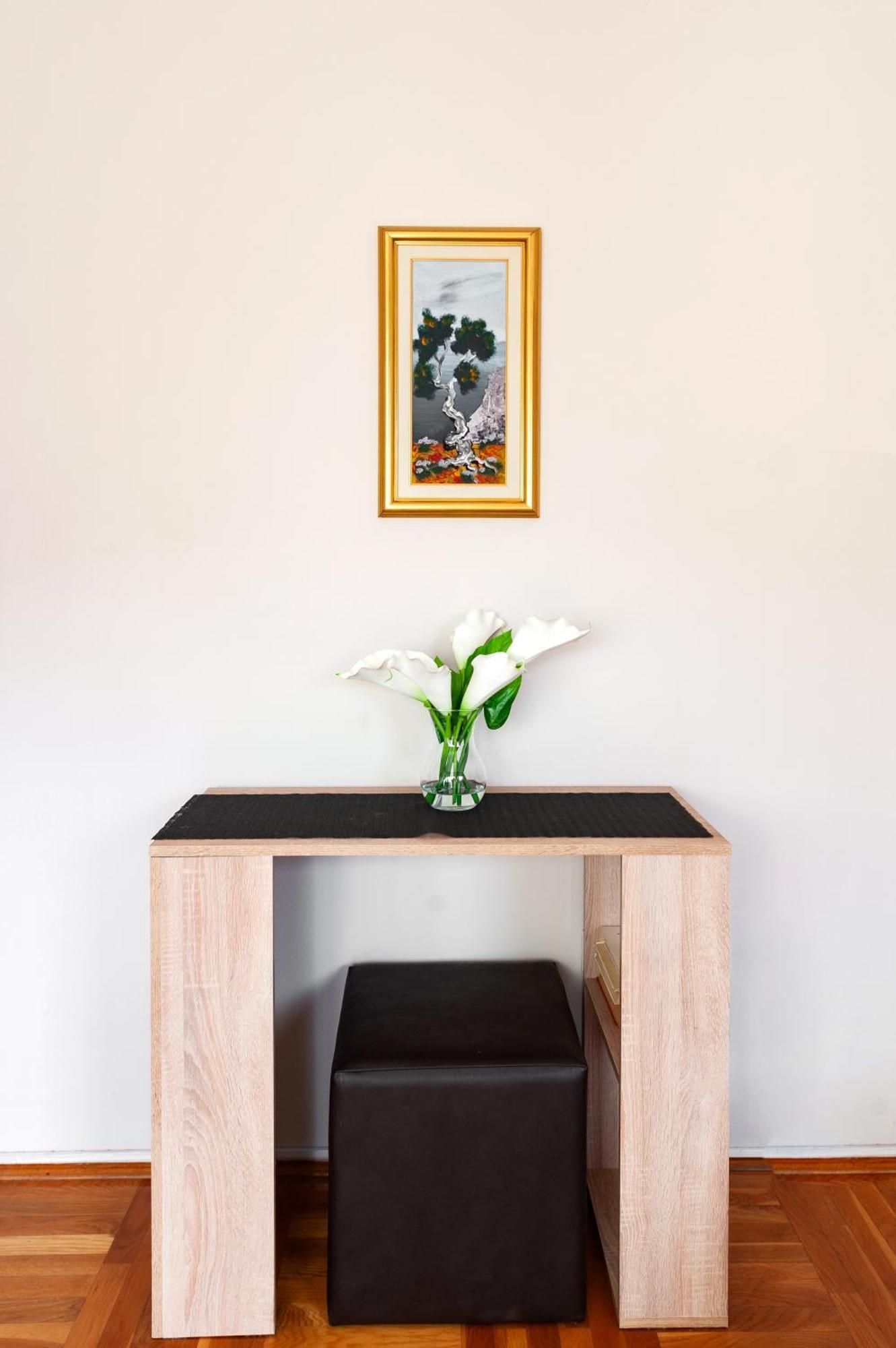 Momo'S Studio Apartment Subotica Luaran gambar